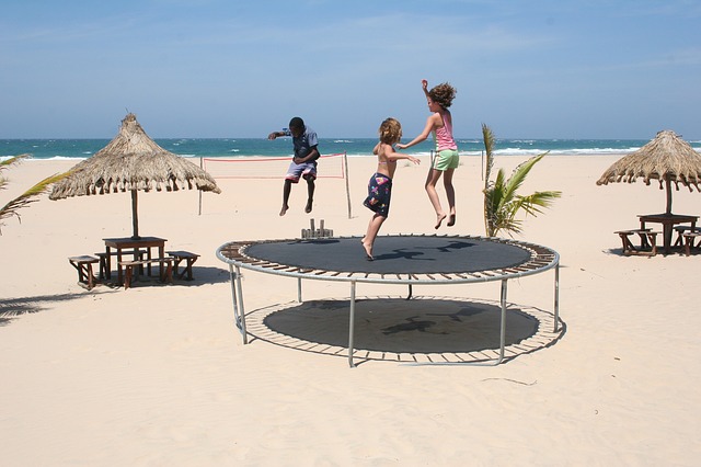 trampolína